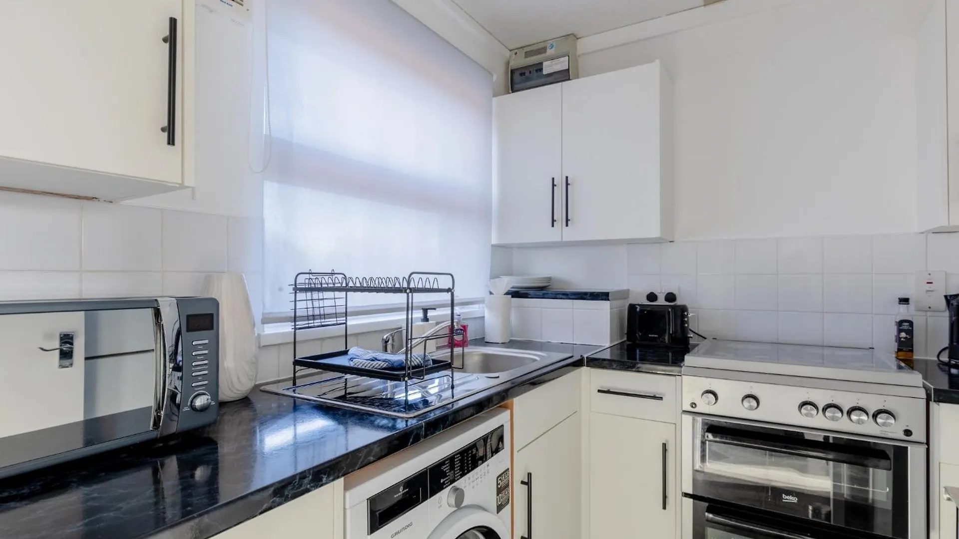 Stylish 1Bd Flat With Shard Views Near Bermondsey Apartment London
