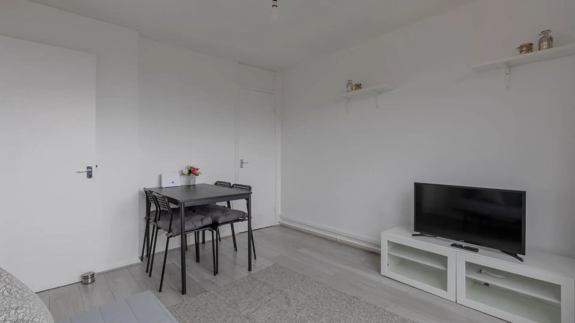 Stylish 1Bd Flat With Shard Views Near Bermondsey Apartment London United Kingdom